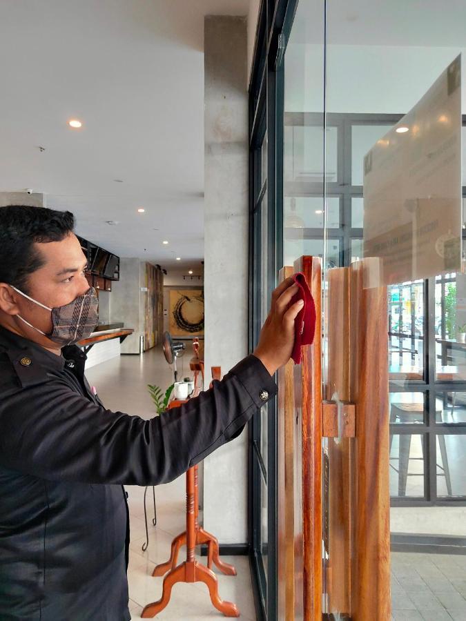 Kama Hotel Medan Eksteriør billede