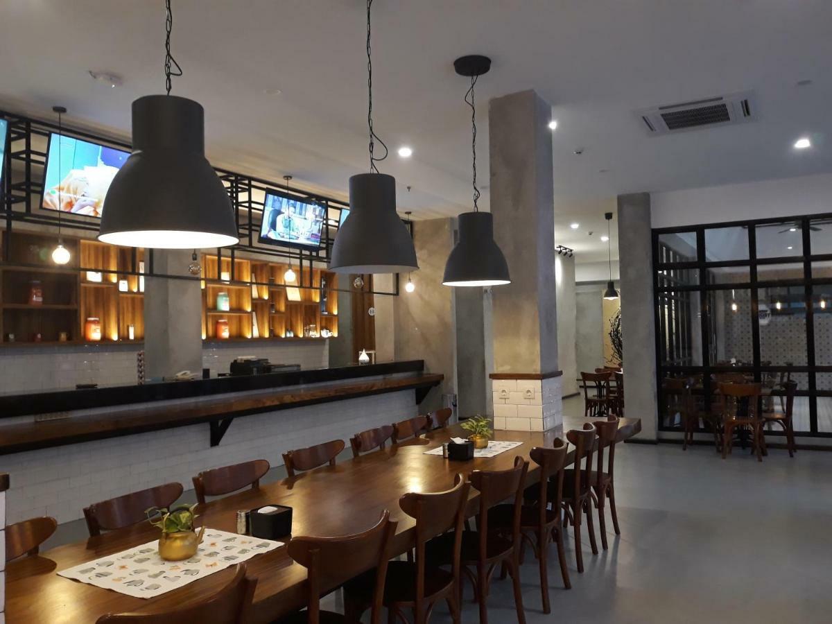 Kama Hotel Medan Eksteriør billede