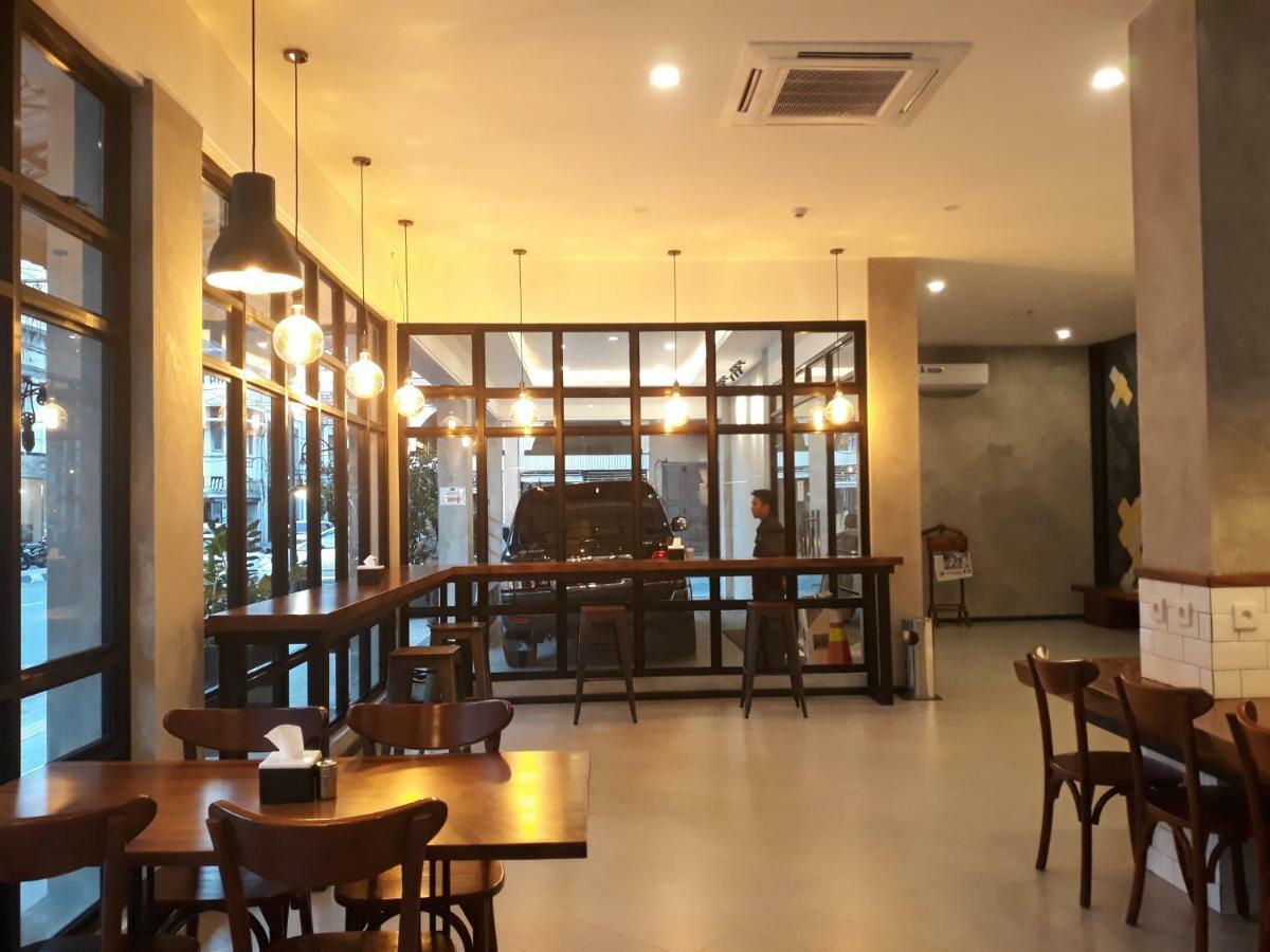 Kama Hotel Medan Eksteriør billede